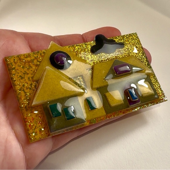Vintage Lucinda House Pin Large Glitter Resin Houses Brooch Signed - Picture 3 of 9